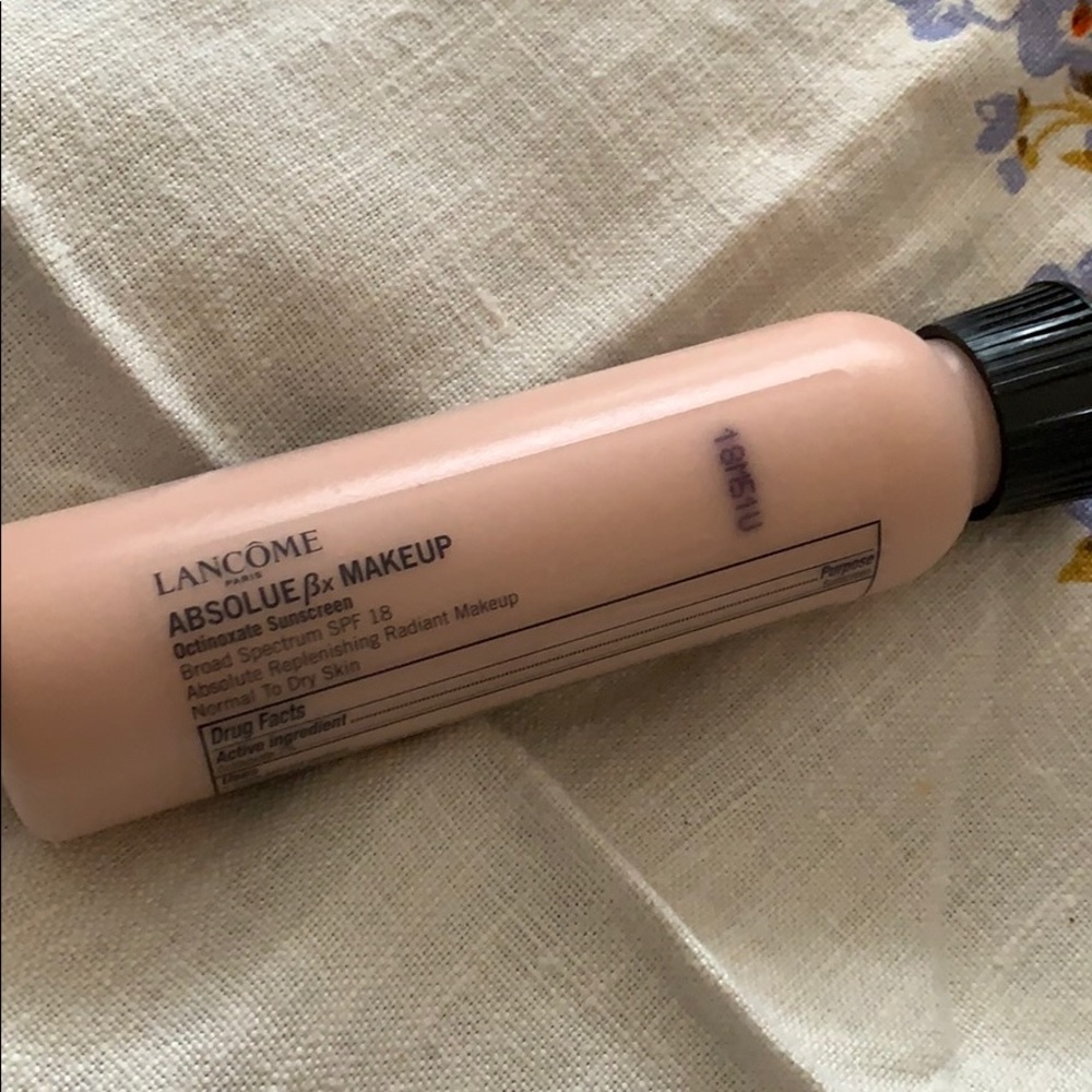 NWTT Lancôme foundation